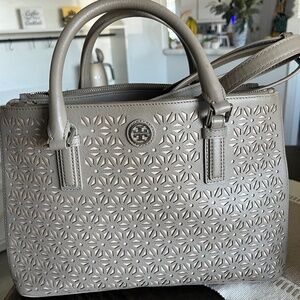 Tory Burch Tote Safiano Leather